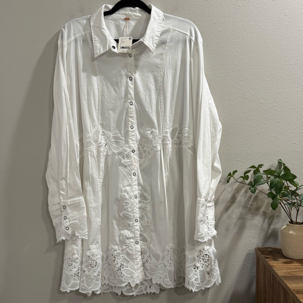 Free People NWT Large White Constance Floral Lace Mini Dress Boho Beach Romantic - Picture 2 of 8
